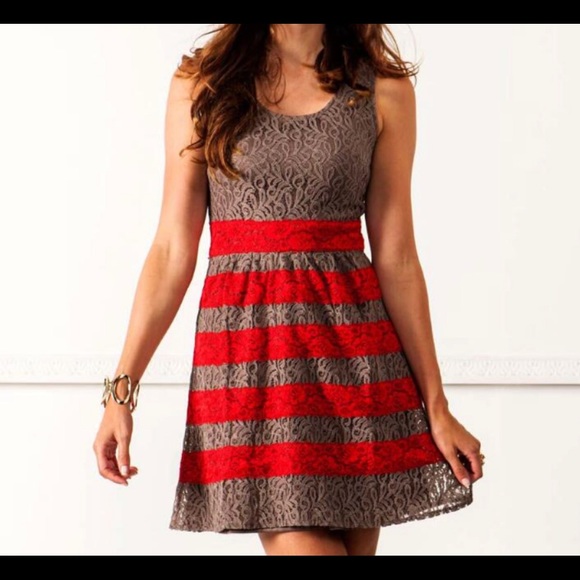 Francesca's Collections Dresses & Skirts - Francesca’s Wake up and Lace the Day Dress Size Medium